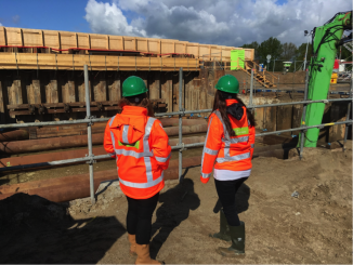 Construction Women at Gedin